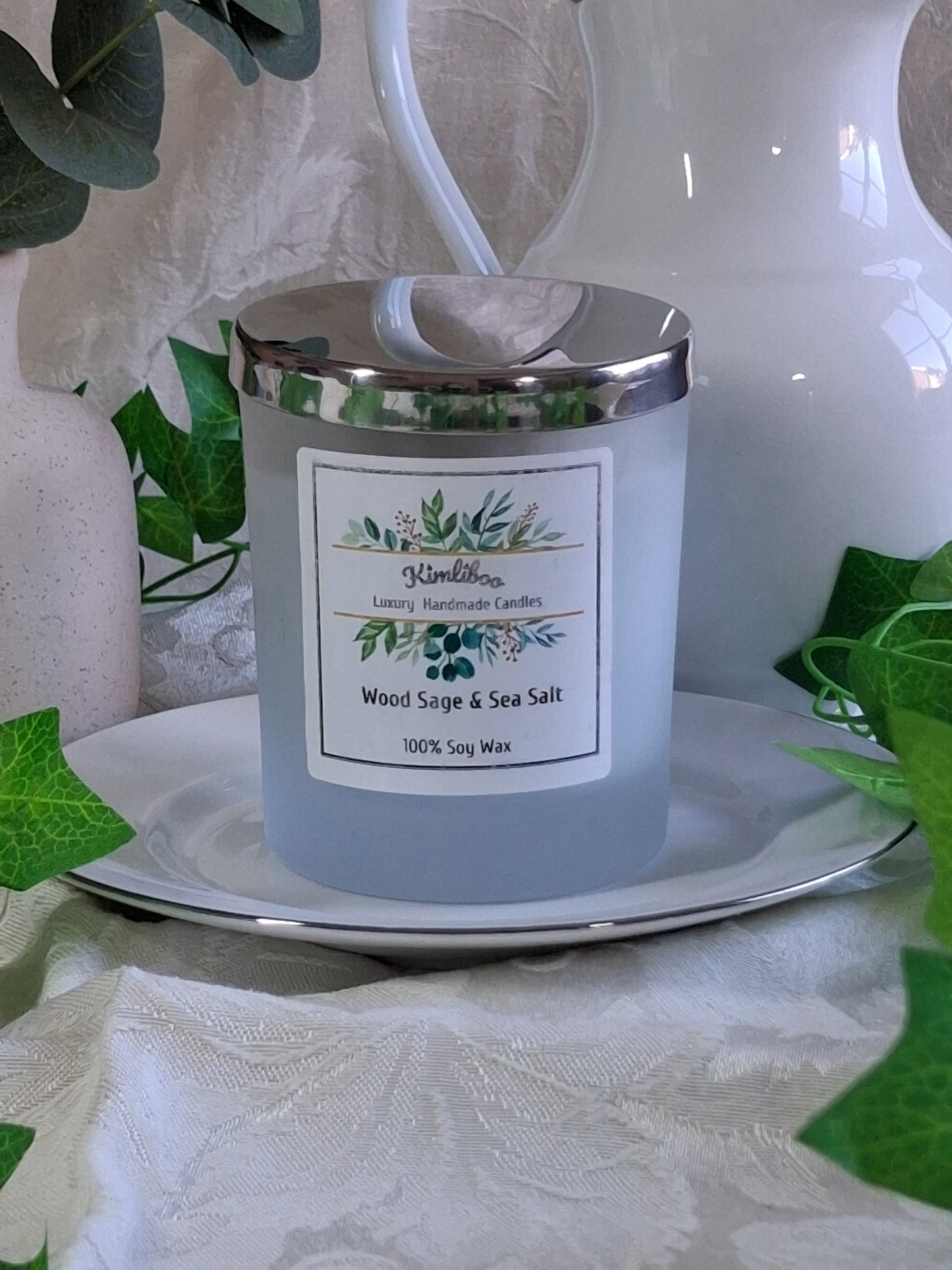 Eco-friendly Soy Wax Wood Sage & Sea Salt Wood Wick Candle with Large Daisy