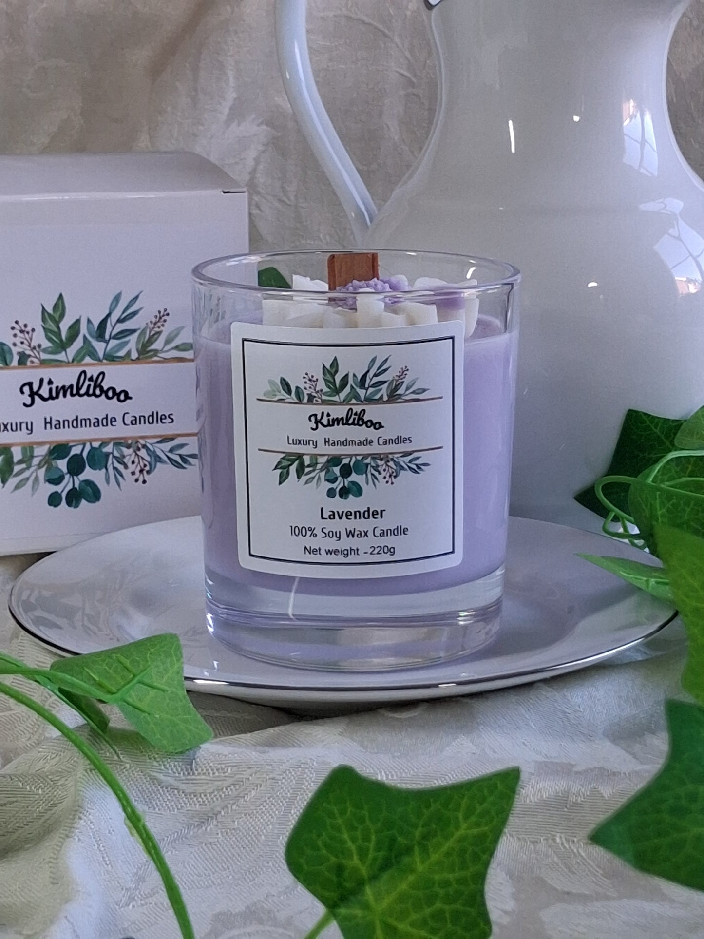 Eco-friendly Soy Wax Lavender Wood Wick Candle with Large Daisy