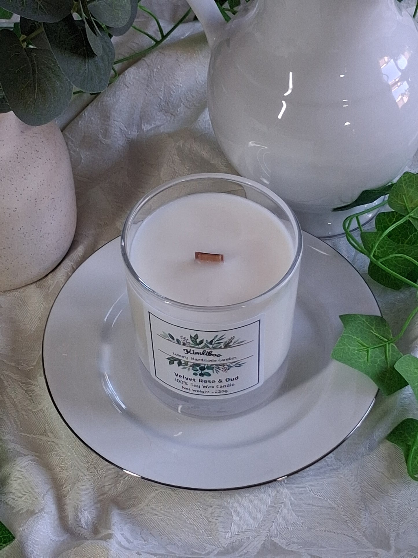 Velvet Rose & Oud Scented Wood Wick Candle