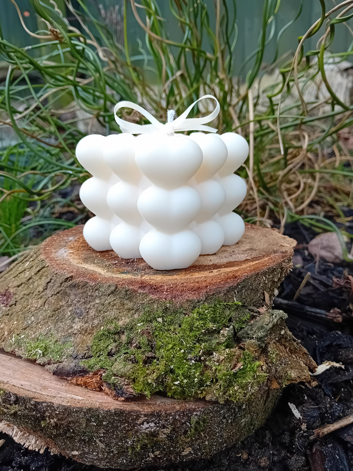 Fragranced white heart bubble candle